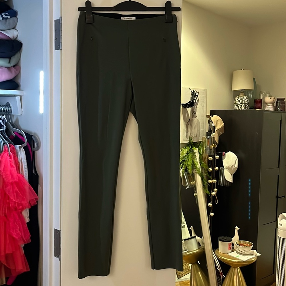 Banana Republic Everywhere skinny pant